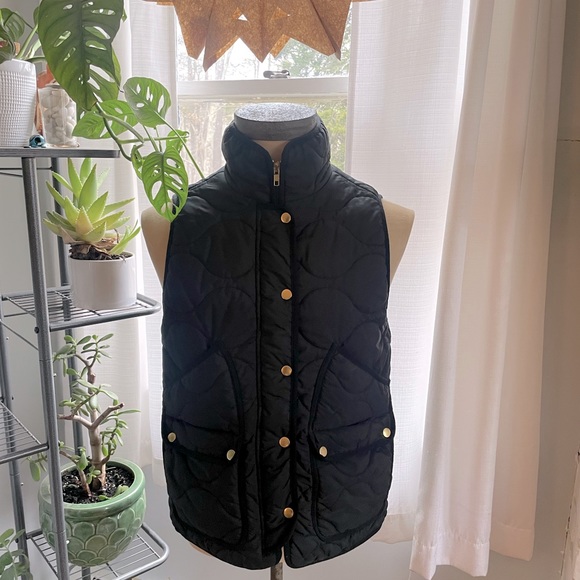 J. Crew Puffer Quilted Vest - Picture 1 of 3